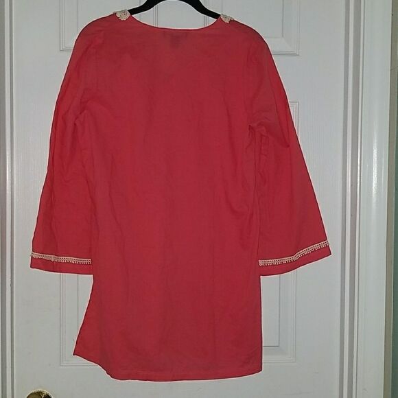Charlie Paige tunic coral embossed collar Sz S - Picture 5 of 6